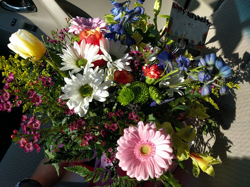 Florist «Finally Flowers», reviews and photos, 770 Stevens St, Lowell, MA 01851, USA