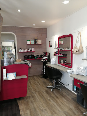 Nouvelle Vague | Votre Coiffeur le Mans Centre Ville - Expert coloriste - Coiffeur visagiste - Relooking - Coiffure mariage à Le Mans