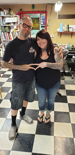 Tattoo Shop «Hot Rod Betties Tattoo», reviews and photos, 940 Edgewater St NW, Salem, OR 97304, USA