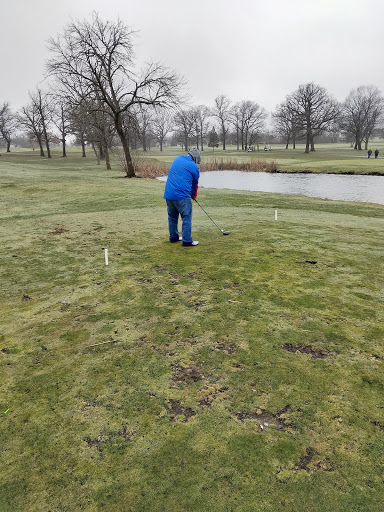 Golf Course «Lincoln Oaks Golf Course», reviews and photos, 395 E Richton Rd, Crete, IL 60417, USA