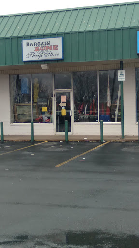 Thrift Store «Bargain Zone Thrift Store», reviews and photos, 135 Christiana Rd, New Castle, DE 19720, USA