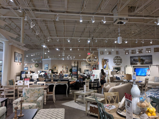 Furniture Store «Ashley HomeStore», reviews and photos, 12955 N Kendall Dr, Miami, FL 33186, USA