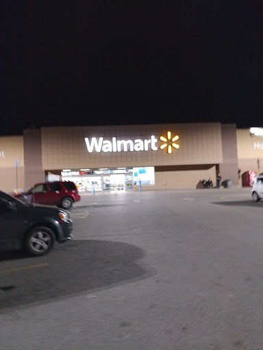 Department Store «Walmart Supercenter», reviews and photos, 200 Floyd Dr, Carrollton, KY 41008, USA