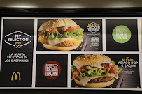Menu / carte de McDonald's à Naples