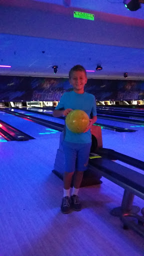 Bowling Alley «Brunswick Zone Kyrene Lanes», reviews and photos, 6225 W Chandler Blvd, Chandler, AZ 85226, USA