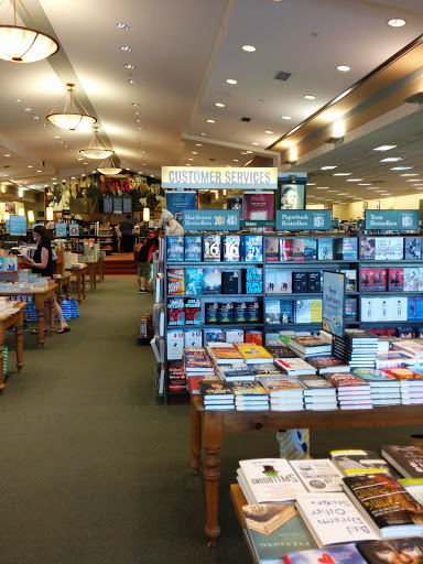 Book Store «Barnes & Noble», reviews and photos, 4300 Montgomery Rd, Ellicott City, MD 21043, USA