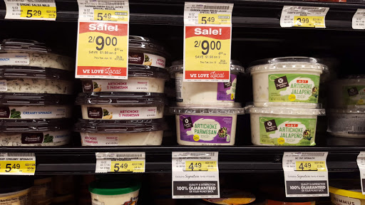 Grocery Store «Jewel-Osco», reviews and photos, 7329 Cass Ave, Darien, IL 60561, USA