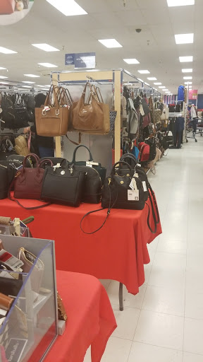 Department Store «Marshalls», reviews and photos, 601 E Palatine Rd, Arlington Heights, IL 60004, USA