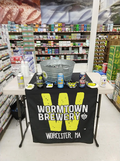 Liquor Store «Yankee Spirits», reviews and photos, 376 Main St, Sturbridge, MA 01566, USA