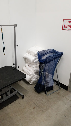 Pet Supply Store «PetSmart», reviews and photos, 3794 Easton-Nazareth Hwy, Easton, PA 18045, USA