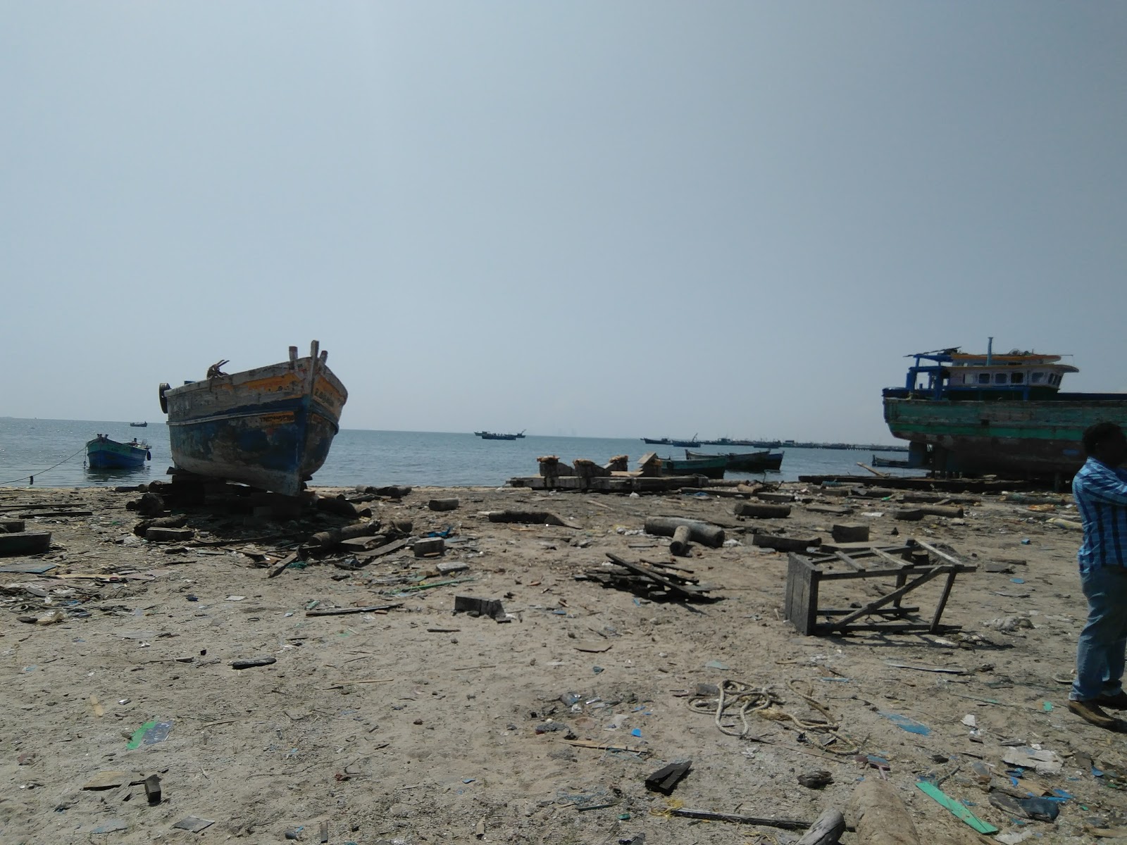 Foto av Tharuvai Kulam Beach och bosättningen