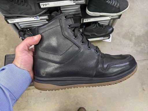 Motorcycle Parts Store «Cycle Gear», reviews and photos, 11230 Alpharetta Hwy #112, Roswell, GA 30076, USA