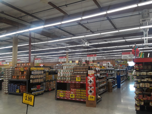 Grocery Store «Grocery Outlet Bargain Market», reviews and photos, 15719 Downey Ave, Paramount, CA 90723, USA