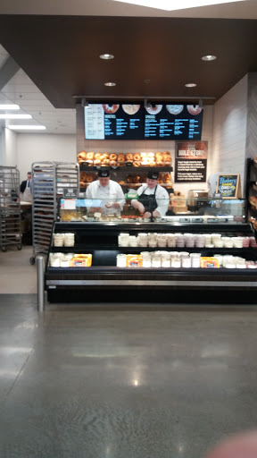 Grocery Store «Hy-Vee», reviews and photos, 6150 Egan Dr, Savage, MN 55378, USA