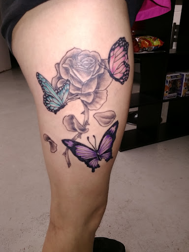 Explore diving tattoo ideas, creative tattoo ideas in Royston, available at Mad Tatter Tattoos
