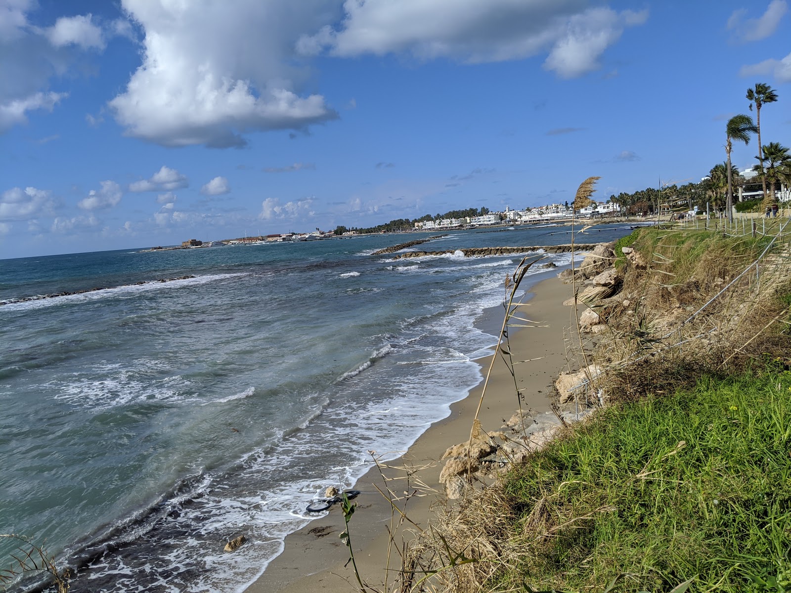 Foto di Alykes beach - luogo popolare tra gli intenditori del relax