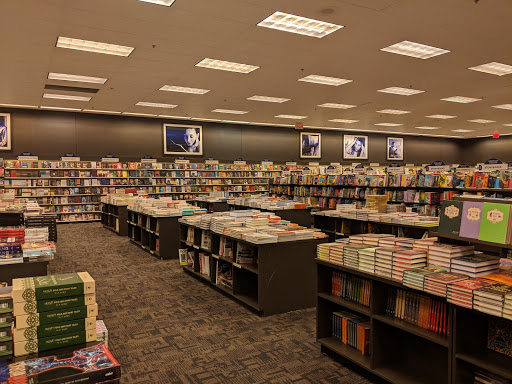 Book Store «Books-A-Million», reviews and photos, 2929 James Sanders Blvd, Paducah, KY 42001, USA