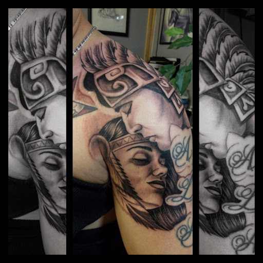 Explore december birth tattoo ideas, creative tattoo ideas in Tulia, available at Mister Placasos Tattoo Shop