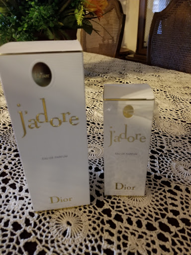 Hair Salon «Ulta Beauty», reviews and photos, 15555 E 14th St, San Leandro, CA 94578, USA