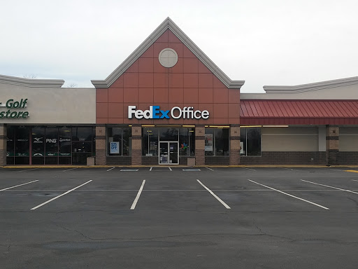 Print Shop «FedEx Office Print & Ship Center», reviews and photos, 2314 McFarland Blvd E, Tuscaloosa, AL 35404, USA