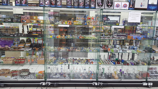 Convenience Store «Route 20 Convenience», reviews and photos, 2 Boston Post Rd E, Marlborough, MA 01752, USA