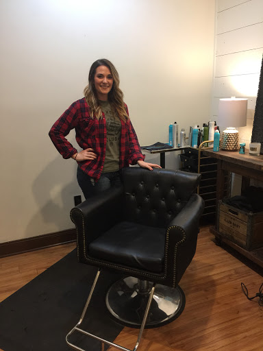 Beauty Salon «Bluebird Salon», reviews and photos, 205 S Main St, Goodlettsville, TN 37072, USA