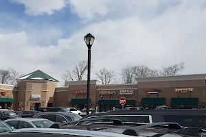 Florham Park Plaza image