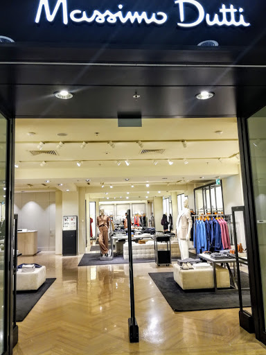 Massimo Dutti