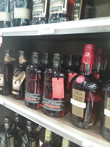 Liquor Store «Bourbon Street Wine & Spirits», reviews and photos, 1217 US-22, Stewartsville, NJ 08886, USA
