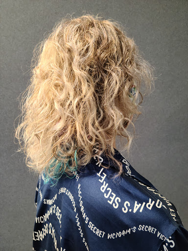 Beauty Salon «Pure Natur Salon & Spa», reviews and photos, 6540 N Illinois St #105, Fairview Heights, IL 62208, USA