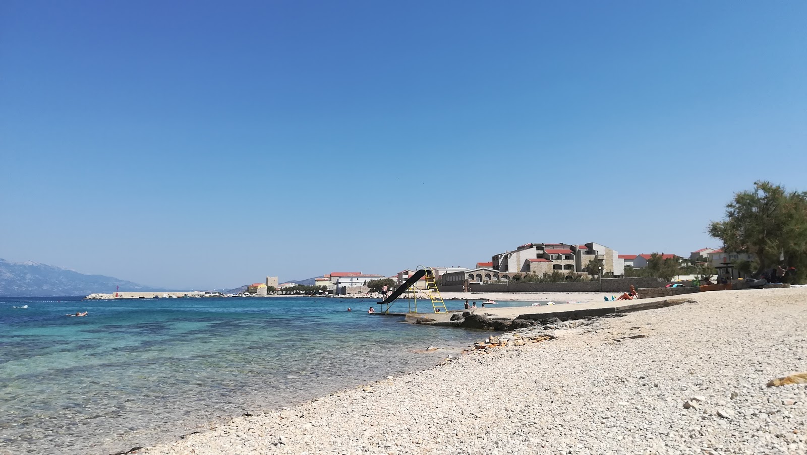 Foto av Plaza Razanac med rymlig strand