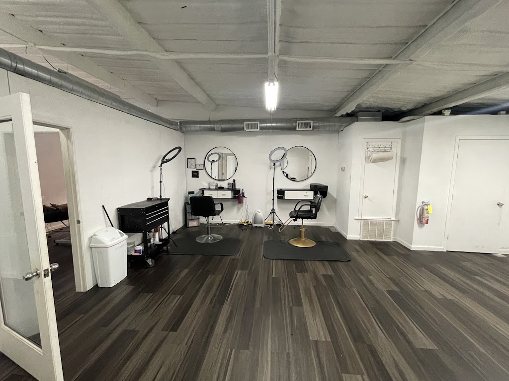 Ardent Beauty Salon 76706