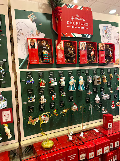 Shopping Mall «Smith Haven Mall», reviews and photos, 313 Smith Haven Mall, Lake Grove, NY 11755, USA