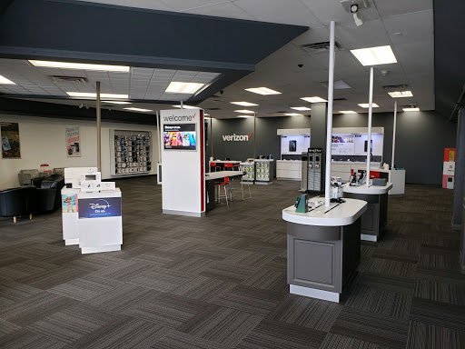 Cell Phone Store «Verizon Authorized Retailer, TCC», reviews and photos, 1575 S Market St, Elizabethtown, PA 17022, USA