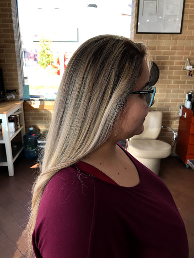 Hair Salon «Salon H2O - Hair Salon», reviews and photos, 2026 Hylan Blvd, Staten Island, NY 10306, USA