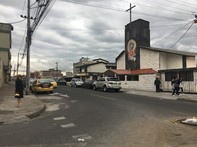 Opiniones de Iglesia Jesús de Nazaret (de La Gatazo) en Quito - Iglesia