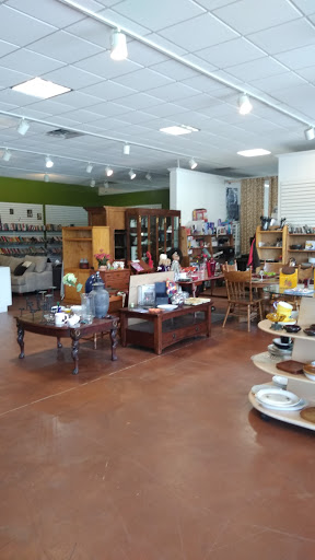 Thrift Store «Rescue Mission Thrift Store», reviews and photos, 25 Long Shoals Rd, Arden, NC 28704, USA