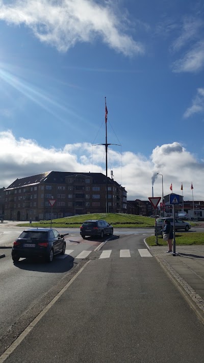 Photos of SuperBrugsen Strandby Plads