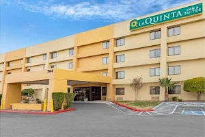 La Quinta Inn & Suites by Wyndham El Paso East image