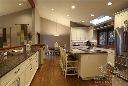 Kitchen Remodeler «Pacific Northwest Cabinetry & Remodeling», reviews and photos, 7190 SE King Rd, Portland, OR 97222, USA