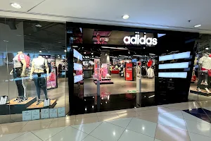 adidas Store image