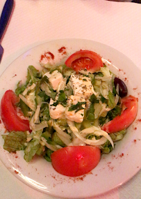 Salade grecque du Restaurant ZORBA LE GREC à Paris - n°10
