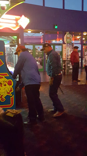 Movie Theater «Regal Fiesta Stadium 16», reviews and photos, 12631 Vance Jackson Rd, San Antonio, TX 78230, USA