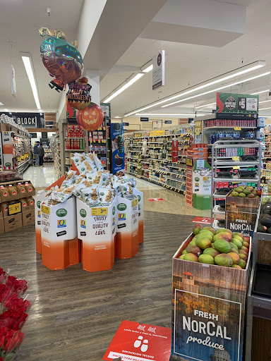 Safeway image