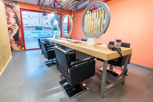 Peluquería Azero en ParLa Peluquería Saludable en Parla, Madrid