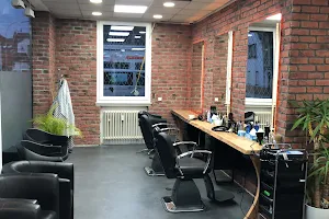 Class Friseur Salon Neu-Isenburg image