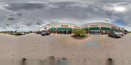 Tattoo Shop «Electric Tattoo Parlor , Piercing, and Tattoo Removal.», reviews and photos, 2319 Randall Rd, Carpentersville, IL 60110, USA