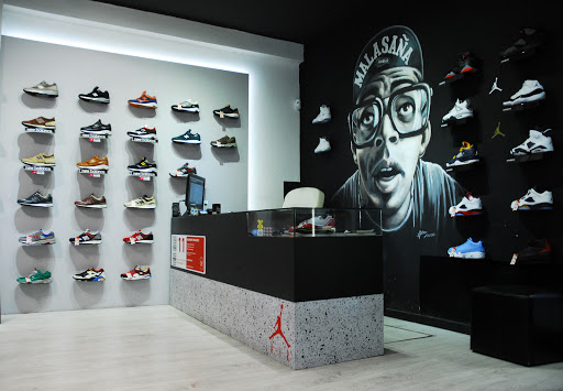 Numbers Sneakers Store