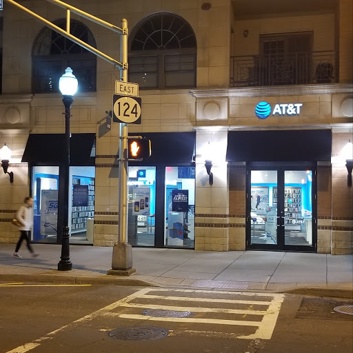 Cell Phone Store «AT&T», reviews and photos, 40 W Park Pl Ste 4, Morristown, NJ 07960, USA