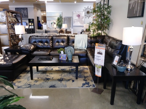 Furniture Store «Ashley HomeStore», reviews and photos, 1810 S Broadway, Los Angeles, CA 90015, USA